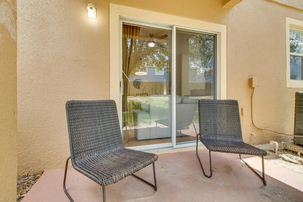 Davenport Townhome In Regal Palms 9 Mi To Disney بيت للعطل